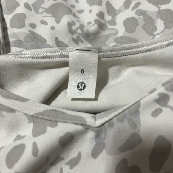 Lululemon Align T-Shirt - Picture 6 of 6